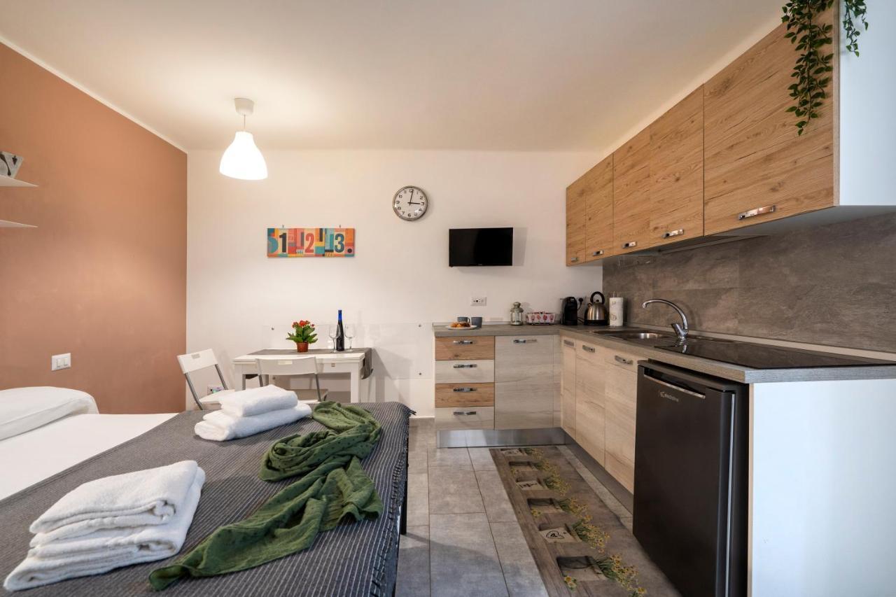 Bari Domus Bella Vita Apartment Bagian luar foto